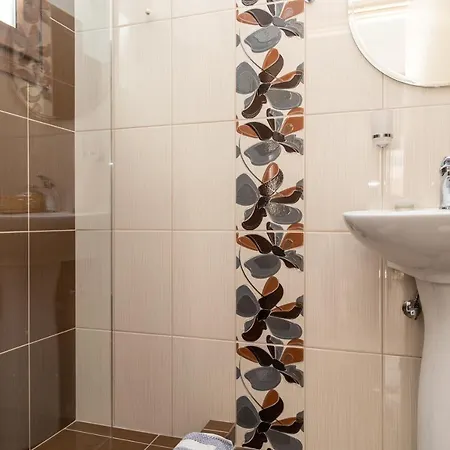 Depis Place And דירה