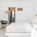 Depis Place And Appartement Naxos City