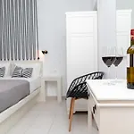 Depis Place And Appartement Naxos City