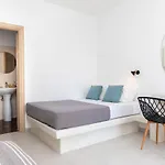Depis Place And Appartement Naxos City