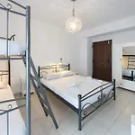 Apartment Depis Place And *